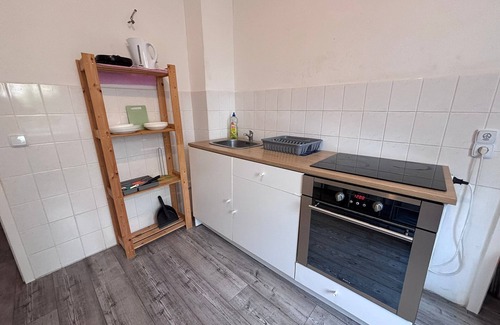 Zeitz Apartment | new place only 30 minutes from Leipzig