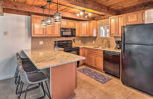 Thornhurst Cabin | NEW! Pocono Lake Cabin w/ Community Amenity Access