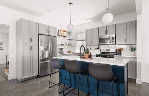 The Nations House | New Pool! Family-Friendly House close to Downtown!