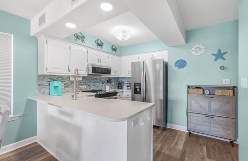 Gulf Shores House | NEW Prime Spot! Walk to Beach, Shops & Dining