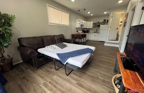 Parkland House | 🔥NEW, PRIVATE, MODERN🔥 2/1 Unit *CLOSE to JBLM*
