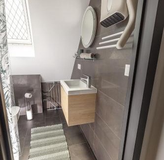 Saint-Louis Apartment | New, quiet apartment close to Basel