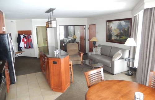Salt Lake Mountain Resorts Condo | NEW RATE - Cliff Club Snowbird 2-Bedroom Condo - Ski in/out ~ Full Privileges