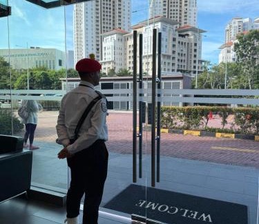 Seri Tanjung Pinang Apartment | New Reno Jazz Suite 2 bedrooms,Seaview,Karaoke