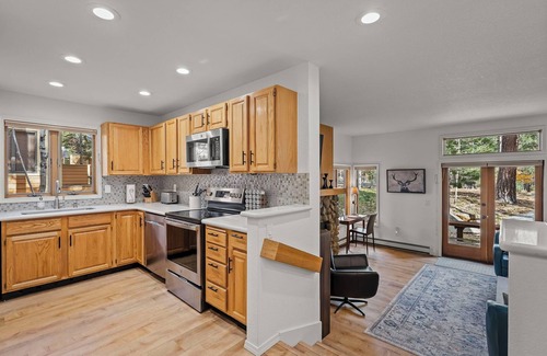 Incline Village Condo | New renovated McCloud Condo in the middle of Town