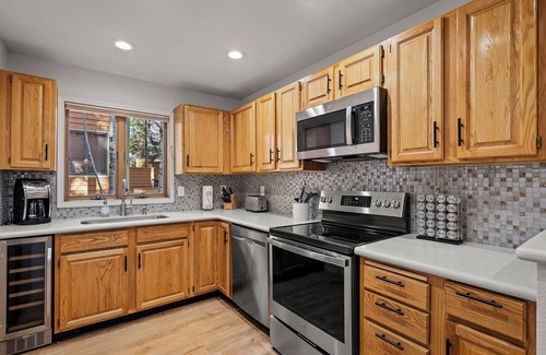 Incline Village Condo | New renovated McCloud Condo in the middle of Town