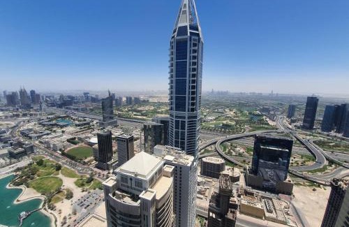 Dubai Apartment | New Renovated Stylish 1 Br Dubai View 73 Floor