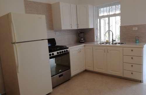 Silver Sands Apartment | NEW: Royal Palms Apartment. Ocean front, Silver Sands Beach!