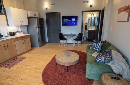 Martinsville Apartment | New, Safe, Uptown 1BR Apartment Walkable!