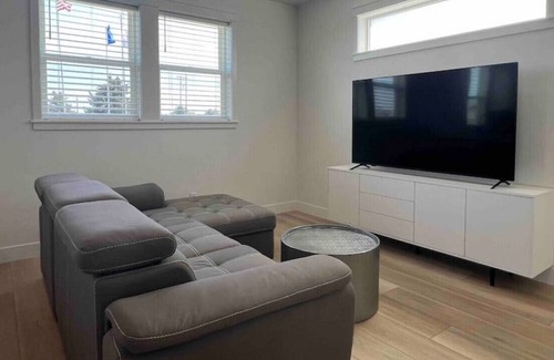 Post Falls Apartment | New! Sandtrap -Easy access to golf course!