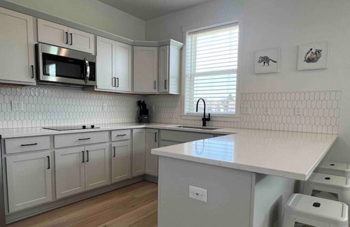 Post Falls Apartment | New! Sandtrap -Easy access to golf course!