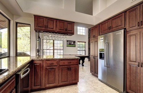 Paradise Valley Village Villa | NEW Scottsdalestays Multimillion Estate, Pool & Pickleball-Basketball Courts.