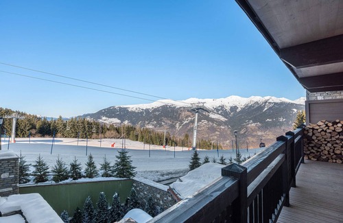Courchevel Apartment | New Ski-In/Ski-Out Apartment in Courchevel 1850 with SPA, Pool, and Covered Parking