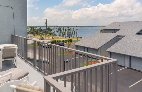 Bethune Beach Condo | New Smyrna Beach - Fisherman's Paradise