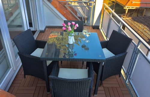 Unteruhldingen Apartment | NEW!* Spacious, modern apartment * close to the lake in Unteruhldingen *