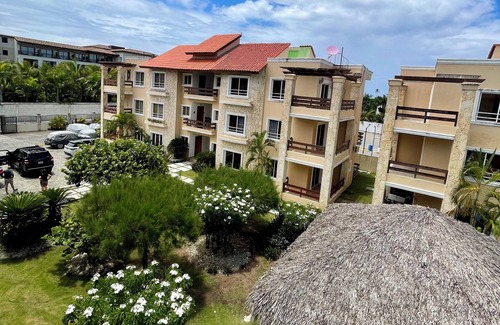 Playa Bibijagua House | New! Spacious Beachside 4BR Pool & Garden View