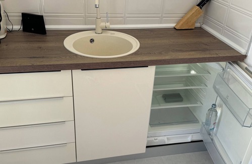Milna Apartment | New studio in Mediterranean Garden only 50 meters from the sea.