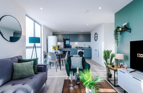 Vauxhall Apartment | NEW! Stunning 2-bed apartment in Liverpool by 53 Degrees Property - Amazing location, Ideal for Small Groups - Sleeps 4!