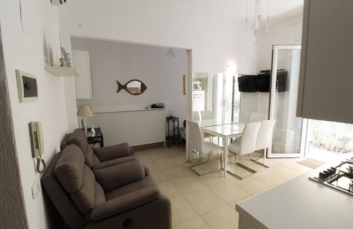 Follonica Apartment | New, Terrace Facing Pine Forest, 80 m Beach, AC, Heating, Wifi, Long Term Price