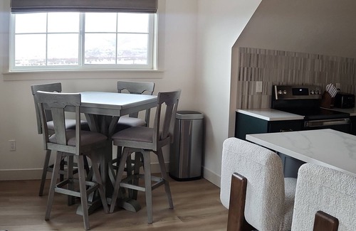 Park City Apartment | New to Market - Stunning Guest Suite with Mountain Views + year round recreation