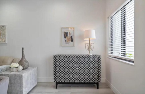 Central Fort Lauderdale House | New Townhome near Wilton/Las Olas/Beach