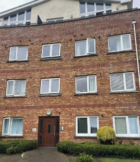 Dublin House | New Unique room beside Tramline