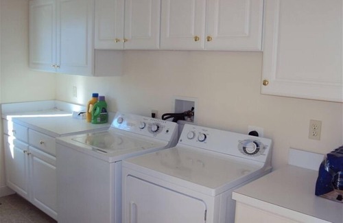 South Rehoboth House | New! Unobstructed Views of the Beach and Boardwalk - Sleeps 15-17