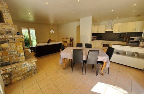 Le Thoronet Villa | New villa for 15 people with private heated pool