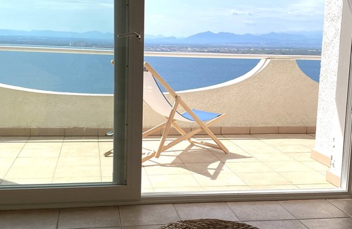 Almadraba-Canyelles Villa | NEW Villa incredible view 6 minutes walk from the beach