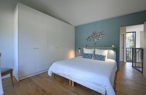 Le Moulleau Hotel | New villa, superb view of the Bassin, in the heart of Moulleau