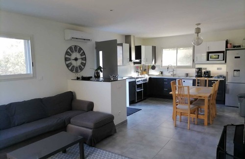 Lecci Villa | New villa with heated pool and garden 10 minutes from St Cyprien beach