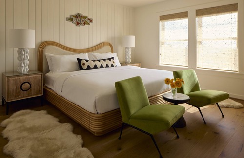 Rodanthe Hotel | NEW Wellness Focused Adult Only Boutique Hotel - Corner Suite w Gas Fireplace