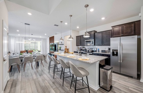 Four Corners House | NEW Windsor Cay Resort DREAM home w/pool & Movie Theater next to Disney!