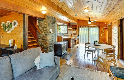 Saugerties Cabin | New York Vacation Rental w/ Large Deck!