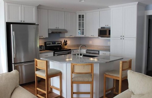 Corea House | Newer Waterfront Home for your Relaxing Enjoyment