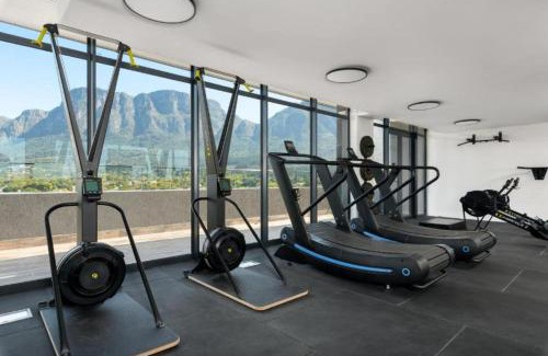 Claremont Apartment | Newlands Peak Aparthotel 904