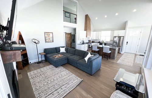 Lake Hatcher Park House | Newly Built: Gorgeous Pagosa Peak View Lakefront House - Breathtaking Views
