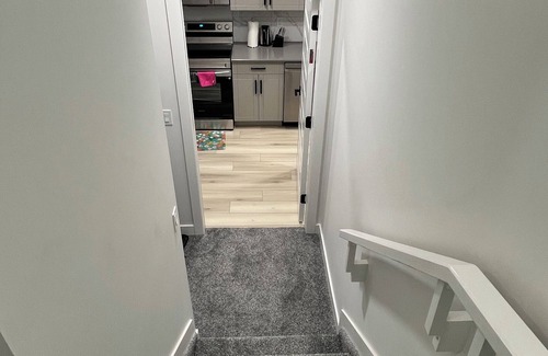 West Edmonton House | Newly Built Home Away from Home - Close to WEM and River Cree Resort/Casino