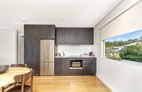 Hyams Beach Apartment | Newly built luxurious 2BR apartment situated only minutes to the beach.
