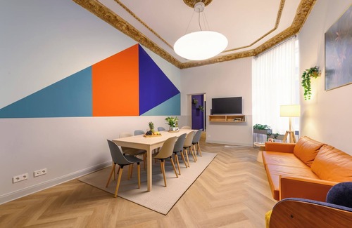 Schoeneberg Apartment | Newly designed 4 room apartment with balcony and modern equipment with 160 m²