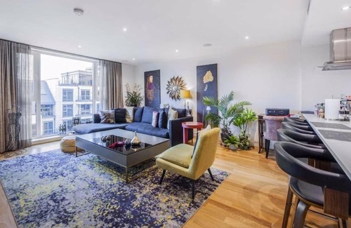 Sands End Apartment | Newly furbished Chelsea flat next to Thames