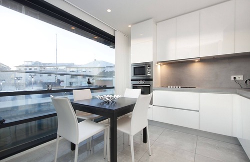 Downtown Apartment | Newly luxury apartment in Black Pearl building near by the Ocean and Old town