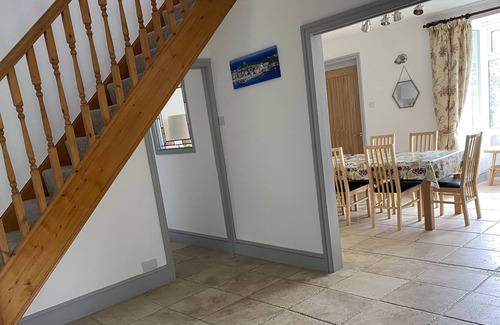 Towednack House | *NEWLY REFURBISHED* Large & spacious sunny house with huge private gardens