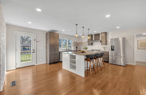 Murfreesboro House | Newly remodeled 4BR/3BA, Minutes from MTSU, Short drive to downtown Nashville