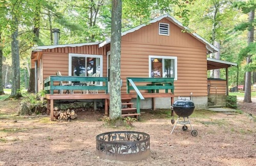 St Germain Cabin | Newly remodeled lakeside cabin, post card views of every sunrise!