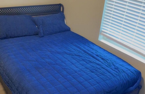 Mattoon Hotel | Newly Remodeled! Mattoon - A9 - Queen Room