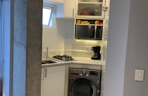 Paraiso Apartment | Newly renovated flat in great location with free underground parking.