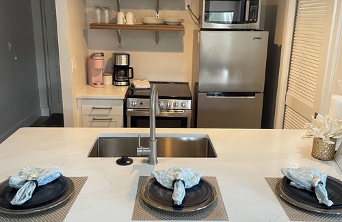 Sawgrass Condo | Newly renovated cozy studio condo in Sawgrass CC charming Ponte Vedra Beach. n