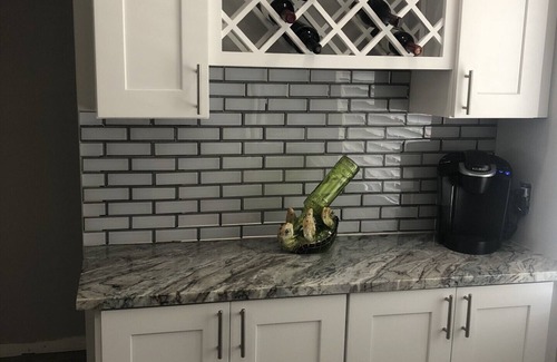 Iona Condo | Newly Renovated and Near BeachesnCinnamon Cove Gated Community