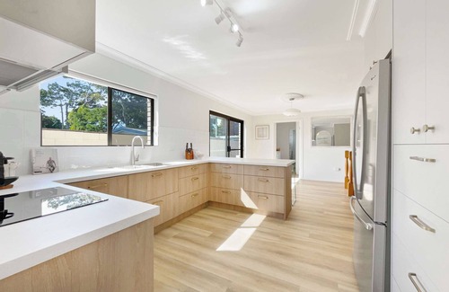 Woorim House | Newly Renovated Bribie Beach House with Pool